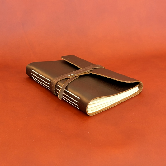 The Traveler (Brown)